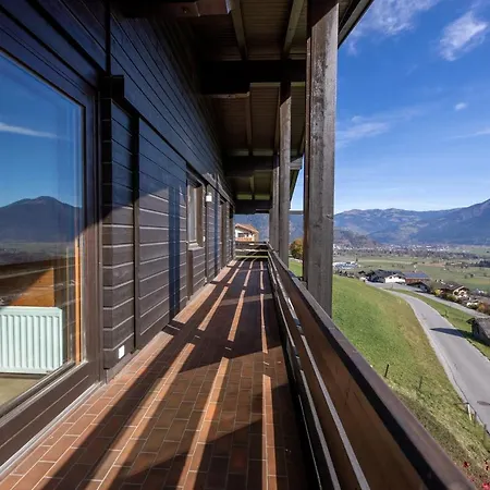 샬레 Carpe Diem 카프룬